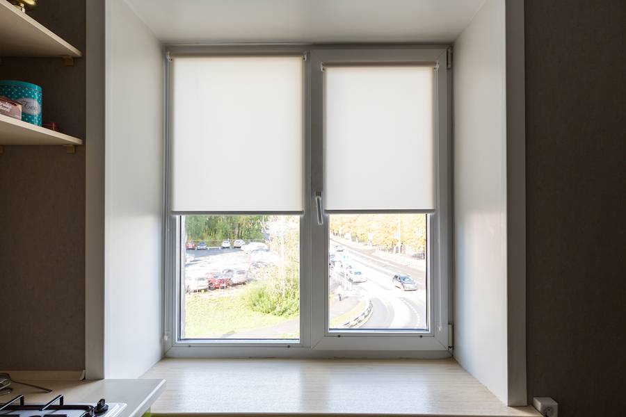 Рулонные шторы с рисунком на двухстворчатое окно