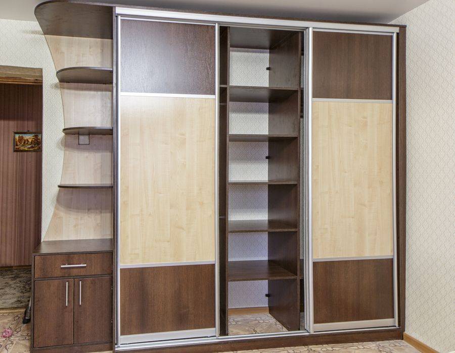 Шкаф-купе в прихожую