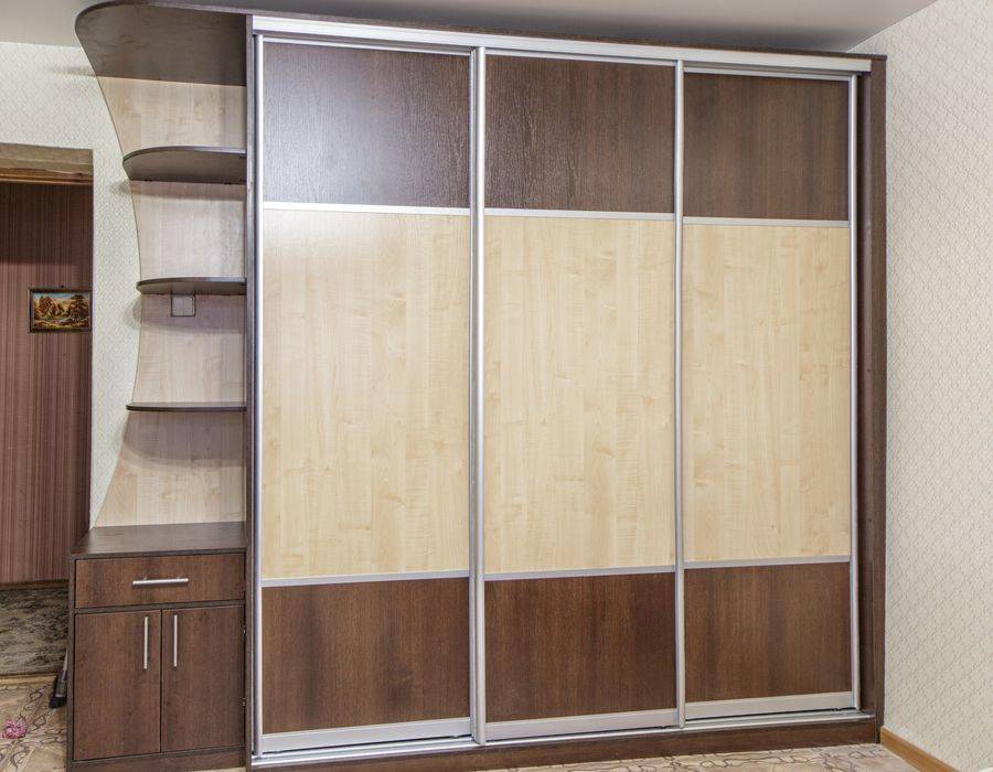 Шкаф-купе в прихожую