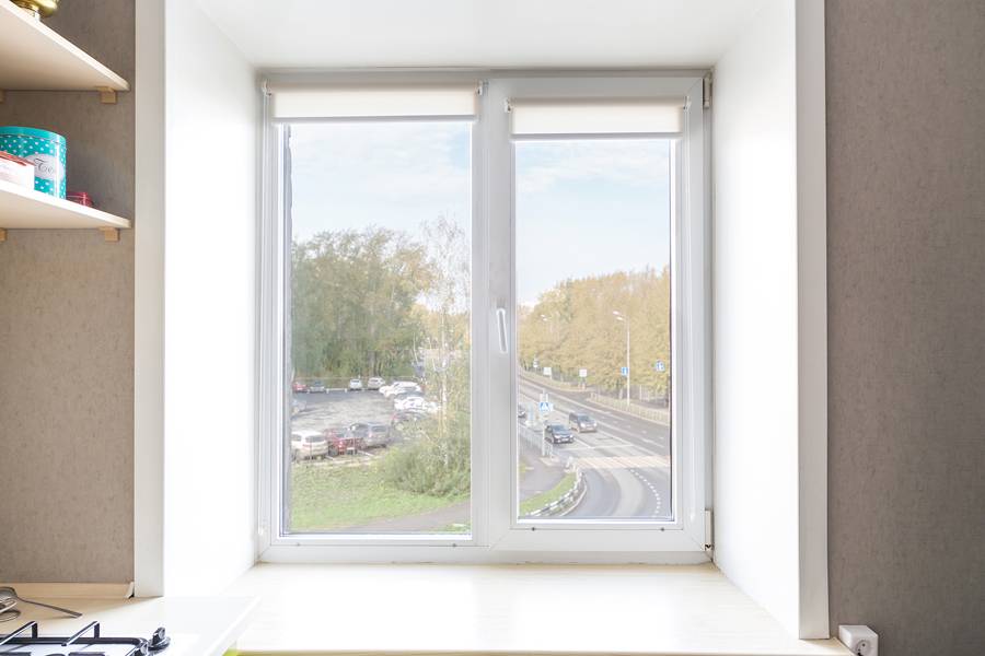 Рулонные шторы с рисунком на двухстворчатое окно